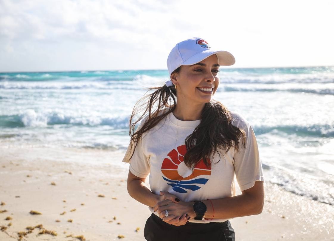 uploads/6/32/01 (108).Jpeg